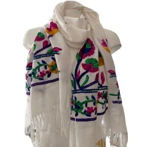 💎 Embroidered Floral Scarf - White with Multicolor Accents